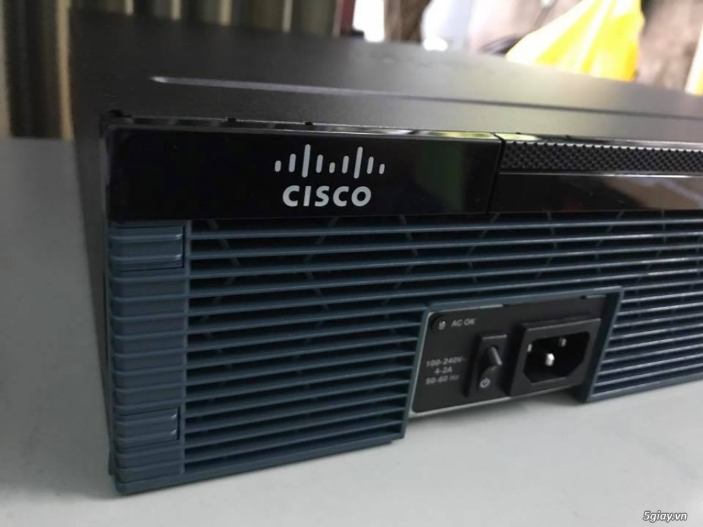 Маршрутиризатор Cisco-2921-SECK9